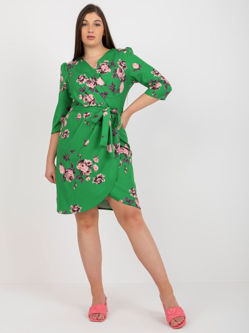 Groen kleedje met bloemen