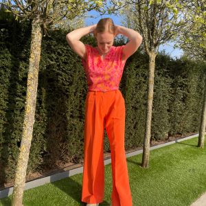 Oranje broek