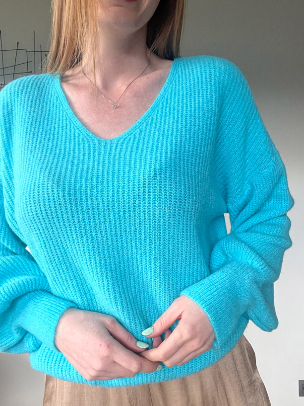 Felblauwe pull