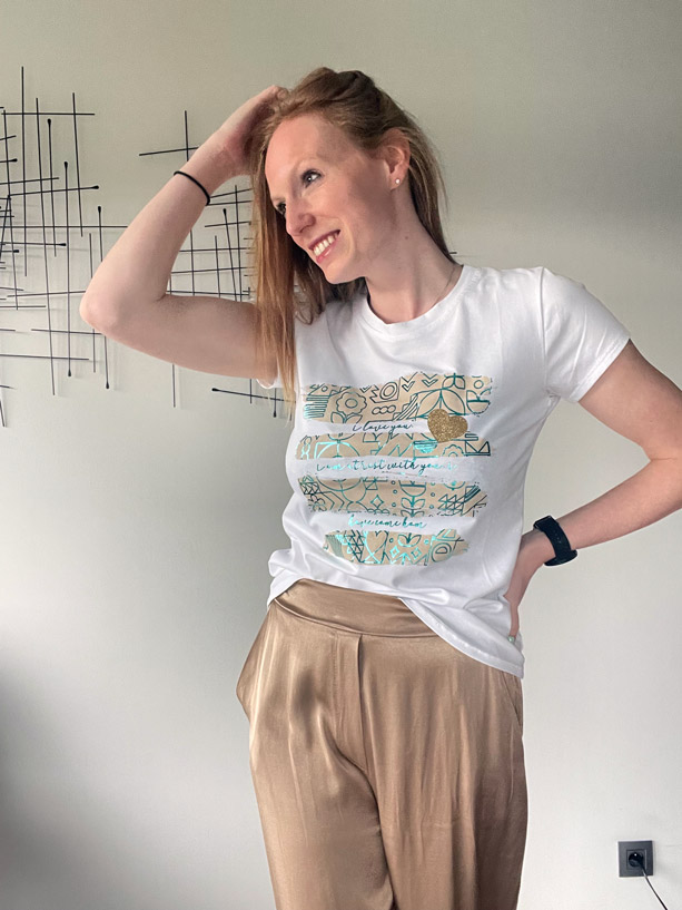 Wit t-shirt met blauwe print